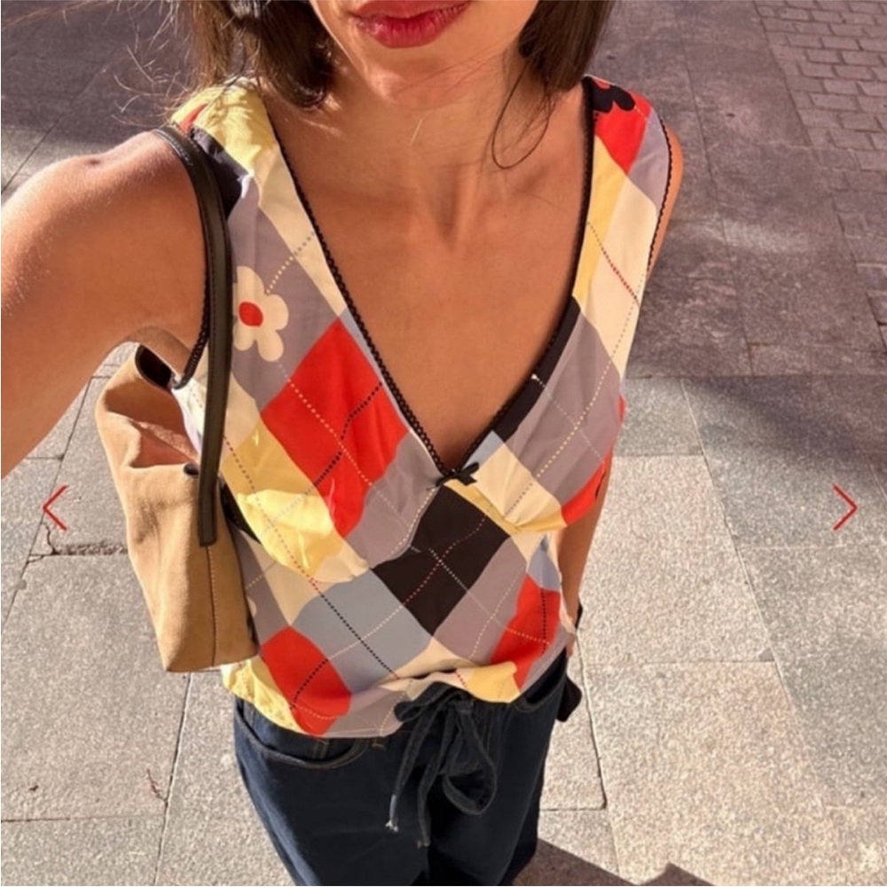 Lisa Says Gah Lia Top Cirque Argyle S